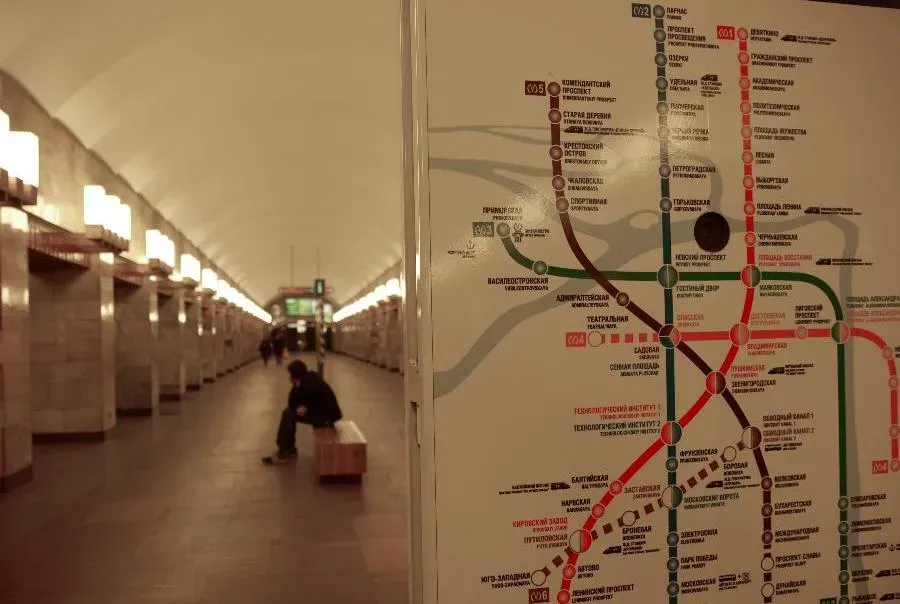 В Президентской библиотеке открылась выставка, посвящённая 70‑летию петербургского метро | ФОТО Сергея ГРИЦКОВА 