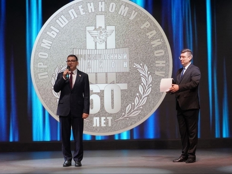 «Здесь бьётся сердце моей семьи»: как Промышленный район Оренбурга стал домом для тысяч оренбуржцев