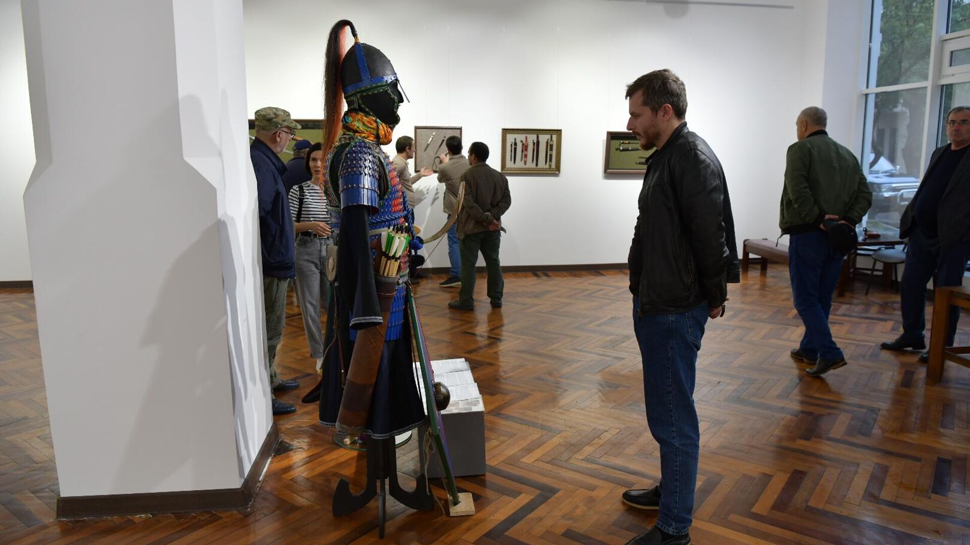 Вторая выставка Союза художников-оружейников Абхазии открылась в Сухуме - Sputnik Абхазия, 1920, 06.11.2023