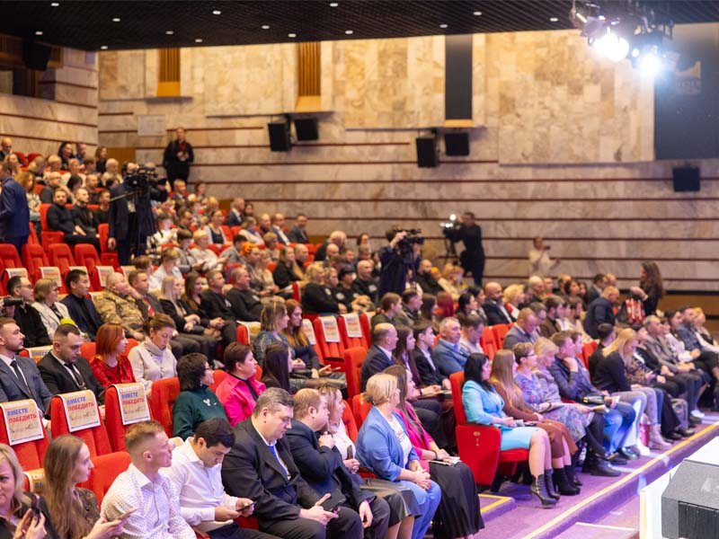 Брянского лауреата всероссийской премии «Сможем вместе победить» наградили в Музее Победы