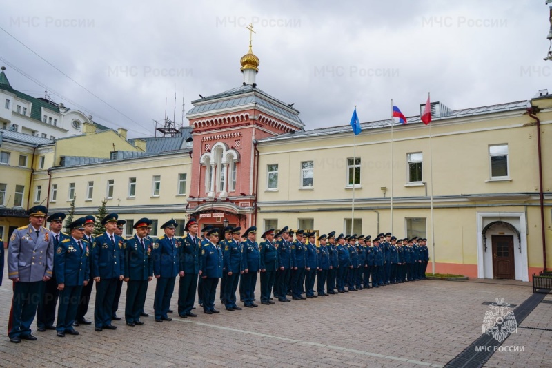 В Главном управлении МЧС России по г. Москве состоялось торжественное мероприятие ко Дню пожарной охраны