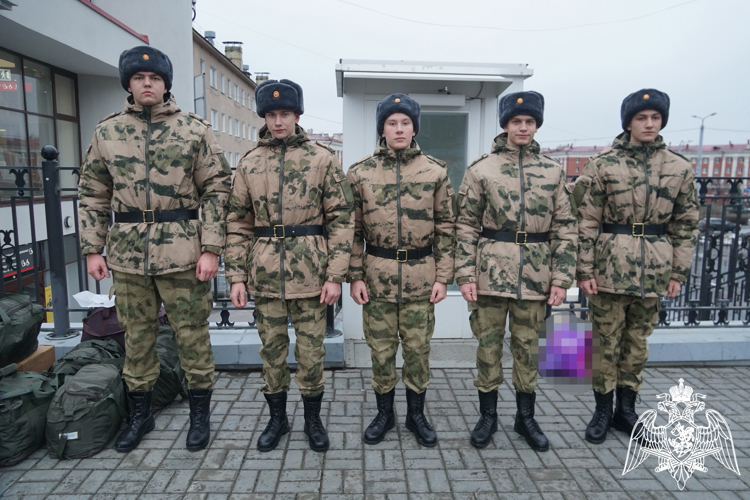 Призывники из Карелии отправились служить в войсковые части Северо-Западного округа Росгвардии (видео)