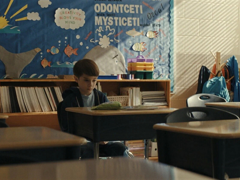 Кадр из фильма «Орудия». Режиссер Зак Креггер. 2025 год