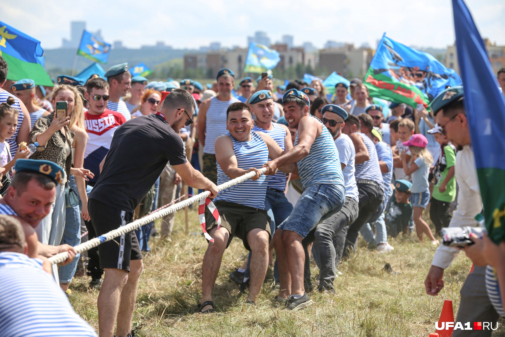 флеш фото про омск вдв 2023