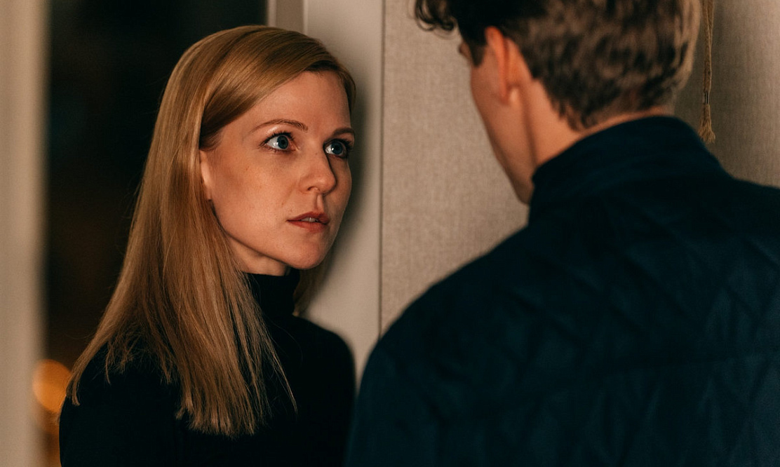 На «ТВ Центре» состоится премьера двух новых детективов с Даной Абызовой и Дмитрием Пчелой