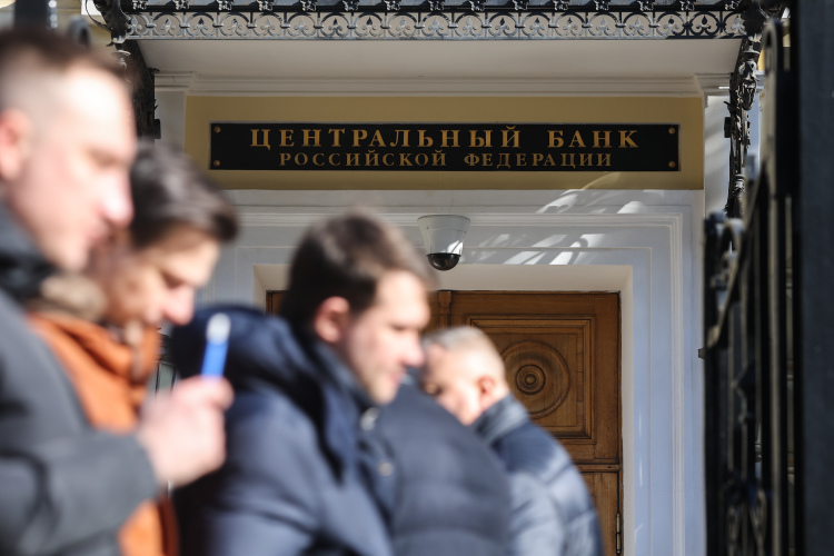 «Продолжится ли и в 2026 году курс на смягчение? Это вряд ли. Потому что у нас благодаря повышению налогов ускорится инфляция»