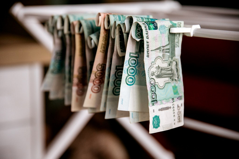 На Урале коллекторы пытались выбить долг погибшего на СВО бойца с его матери