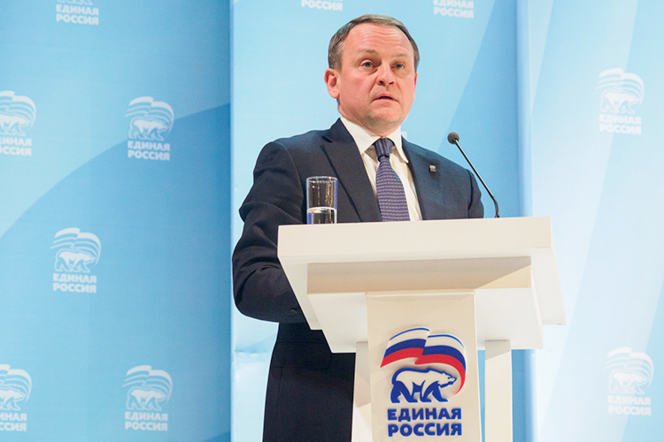 Александр Сидякин: «[Кандидаты от партии выбираются] не кулуарно, не нашептыванием, не в результате непонятных никому договоренностей, как это происходит в других партиях, когда кто больше понравился руководителю партии, того и поставим в список»