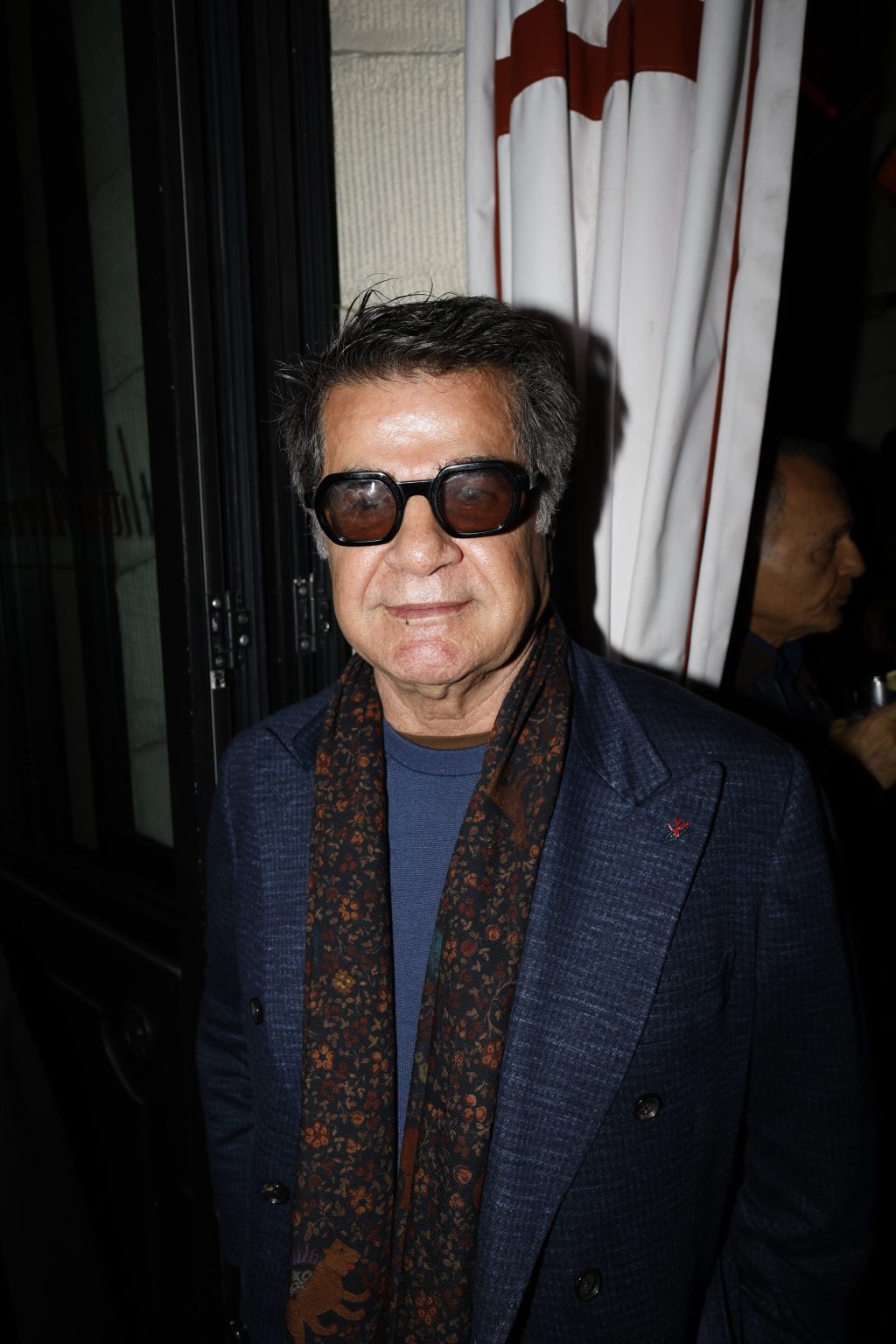 С бала на бал: Кейт Бекинсейл, Хизер Грэм и Зои Дешанель