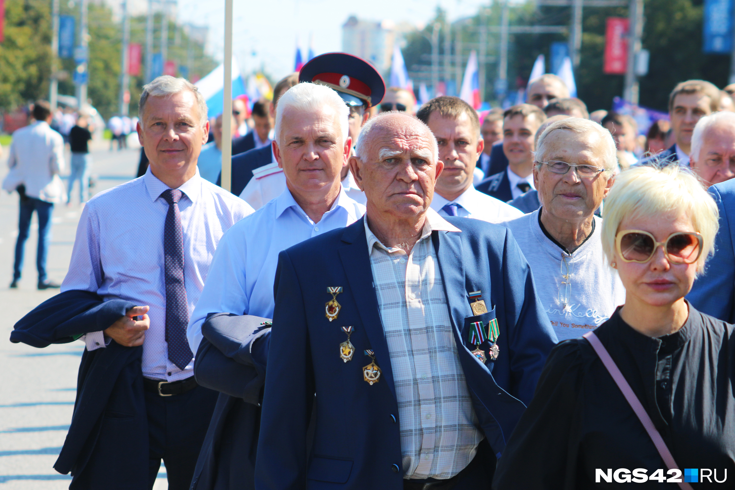 Парад шахтеров в новокузнецке 2024. Парад 2024 новокузнецк. Парад студенчества. Парад новокузнецк 2023. С днем шахтера.