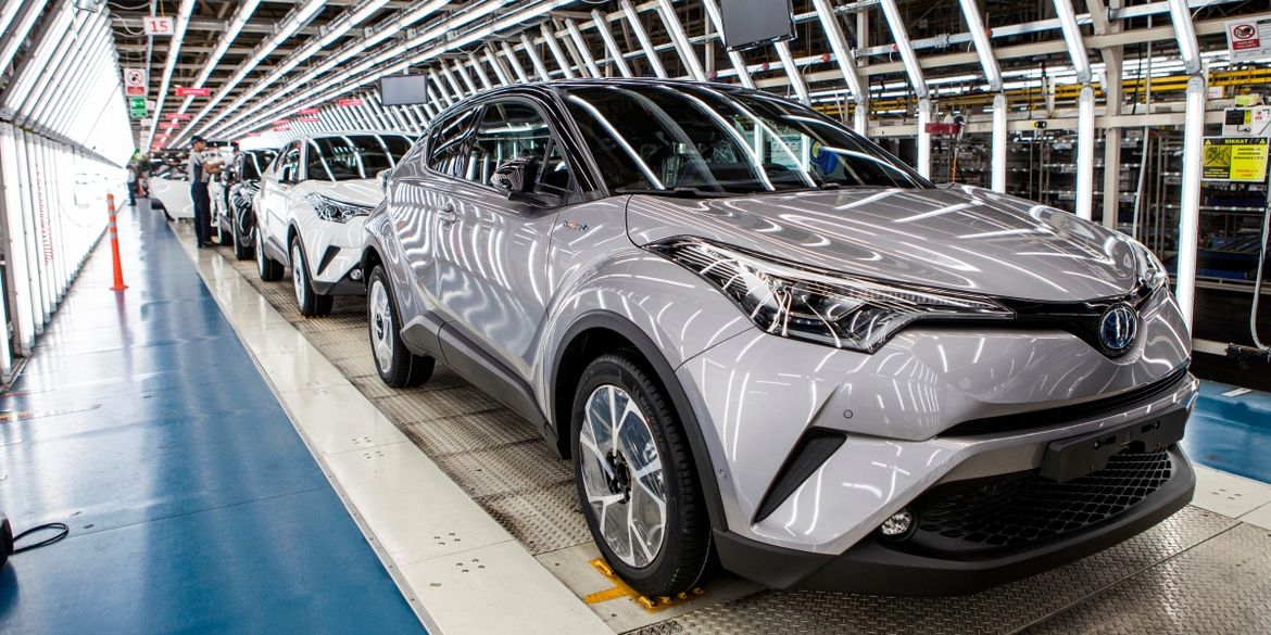 Турция станет первой европейской страной-производителем подключаемых гибридов Toyota