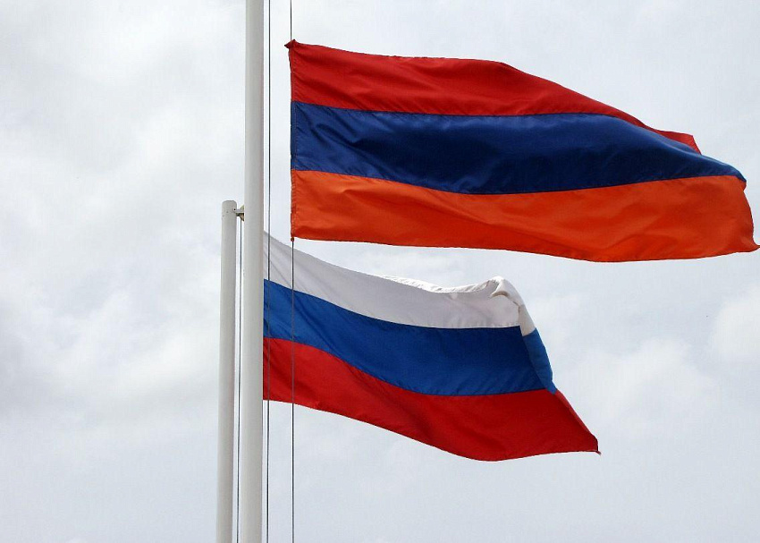 Армения и Россия официально установили дипломатические отношения
