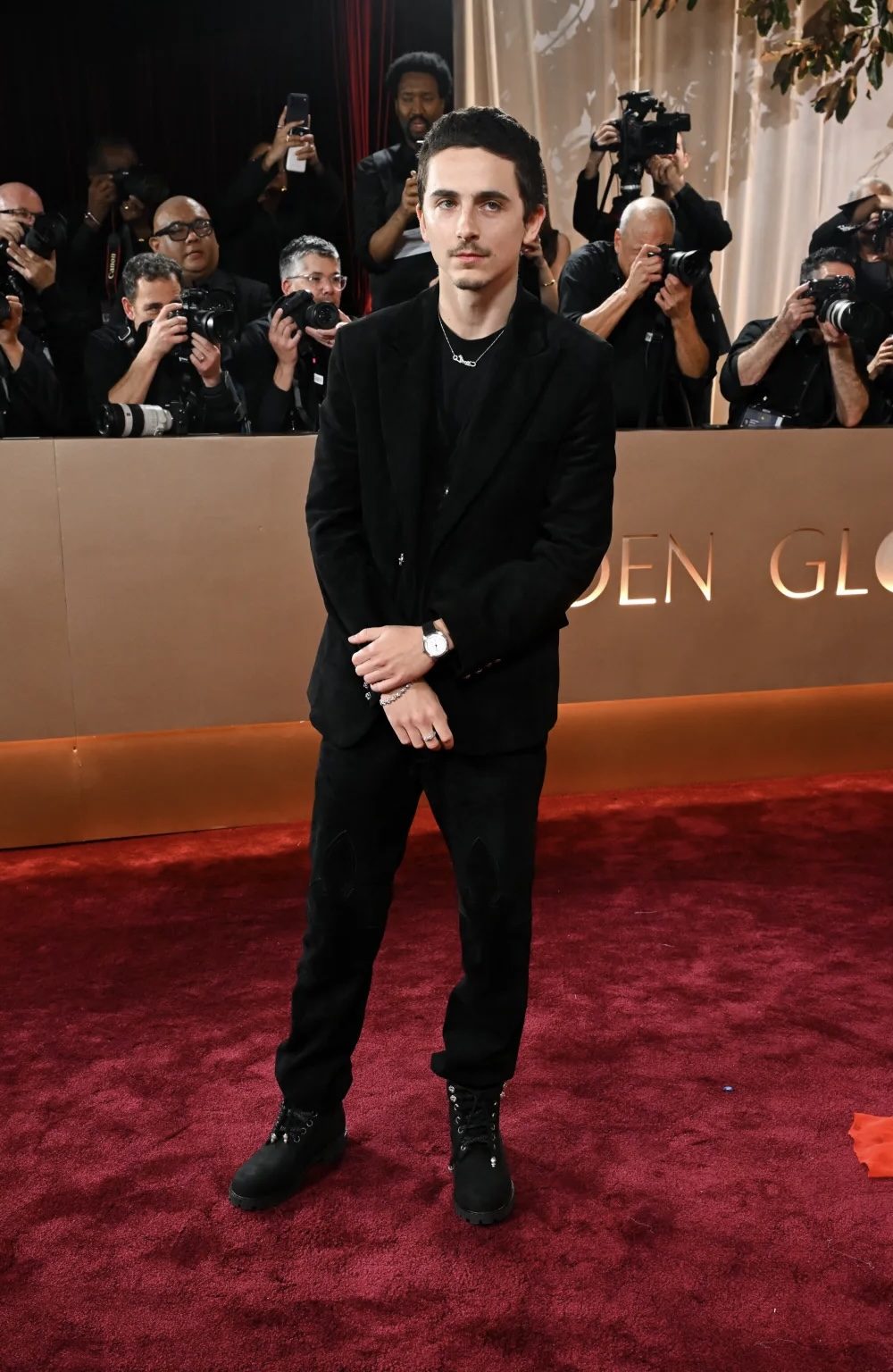 Золотой Глобус-2026: Мила Кунис, Джулия Робертс и Майли Сайрус